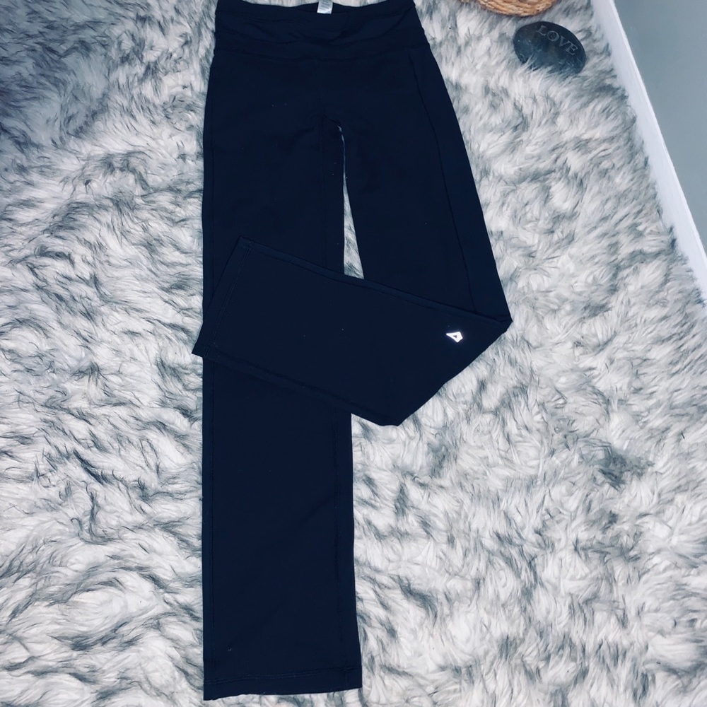 ivivva yoga pants